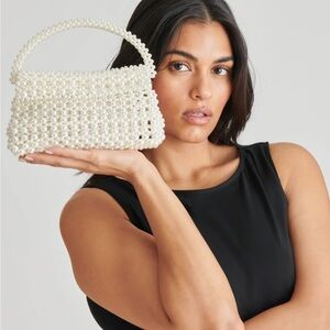 Elegant Pearl Beaded Handbag